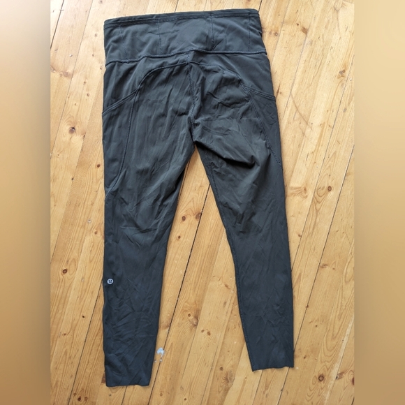 Lululemon Fast and Free High-Rise Tight 25", dark olive leggings - Picture 2 of 5